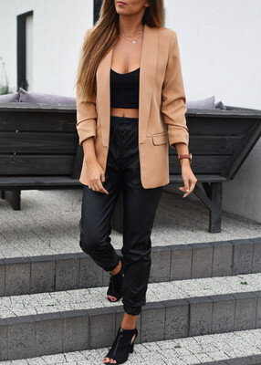 Marynarka ZARKA karmel