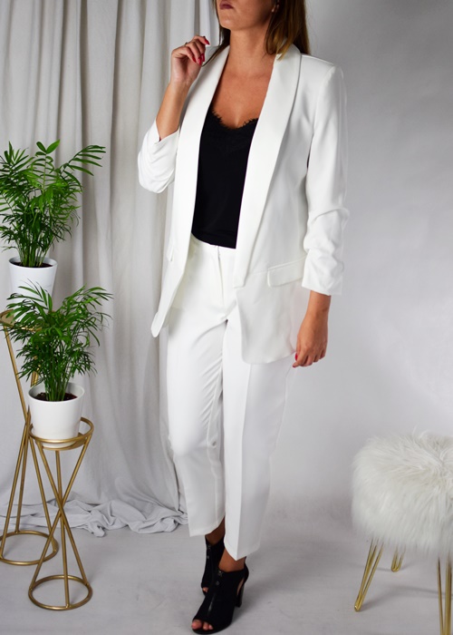 Marynarka ZARKA ecru i spodnie ZARKA ecru